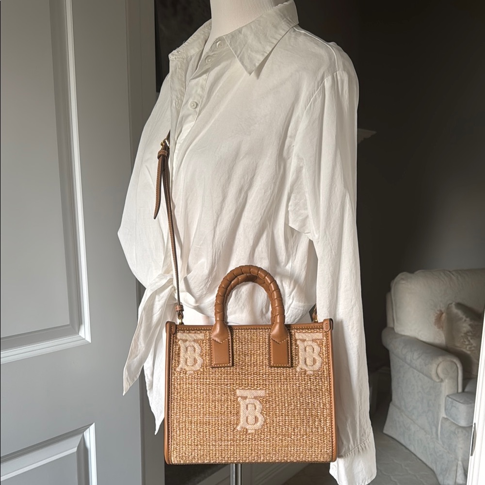 Auth Mini Burberry Raffia Freya Top Handle Crossbody Bag Like New PRICE IS FIRM